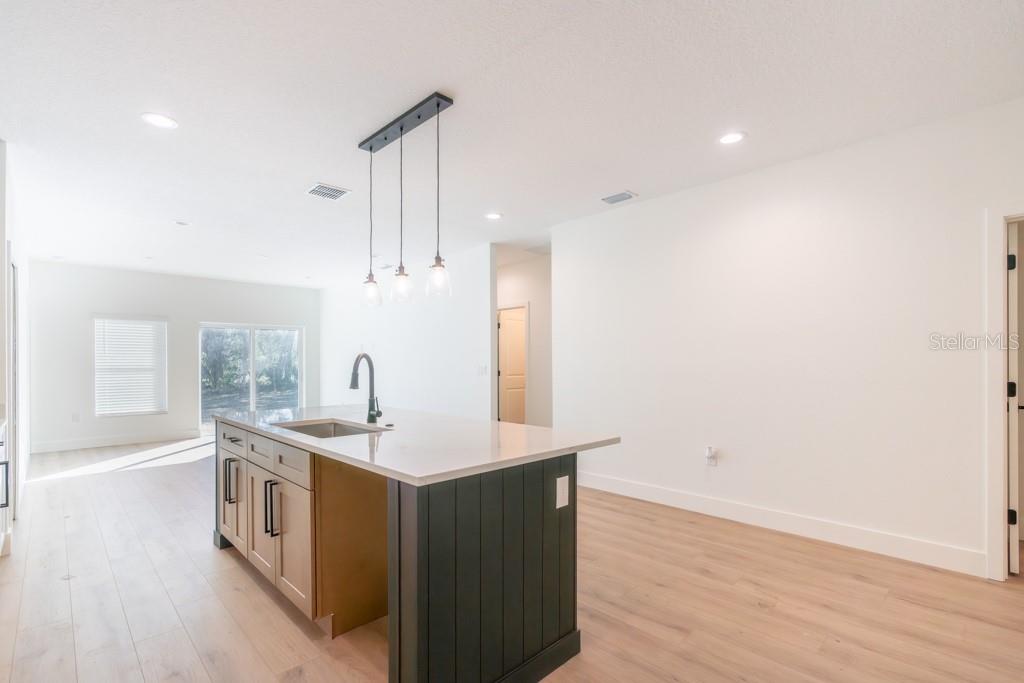 40 W 12TH ST, APOPKA, FL, 32703