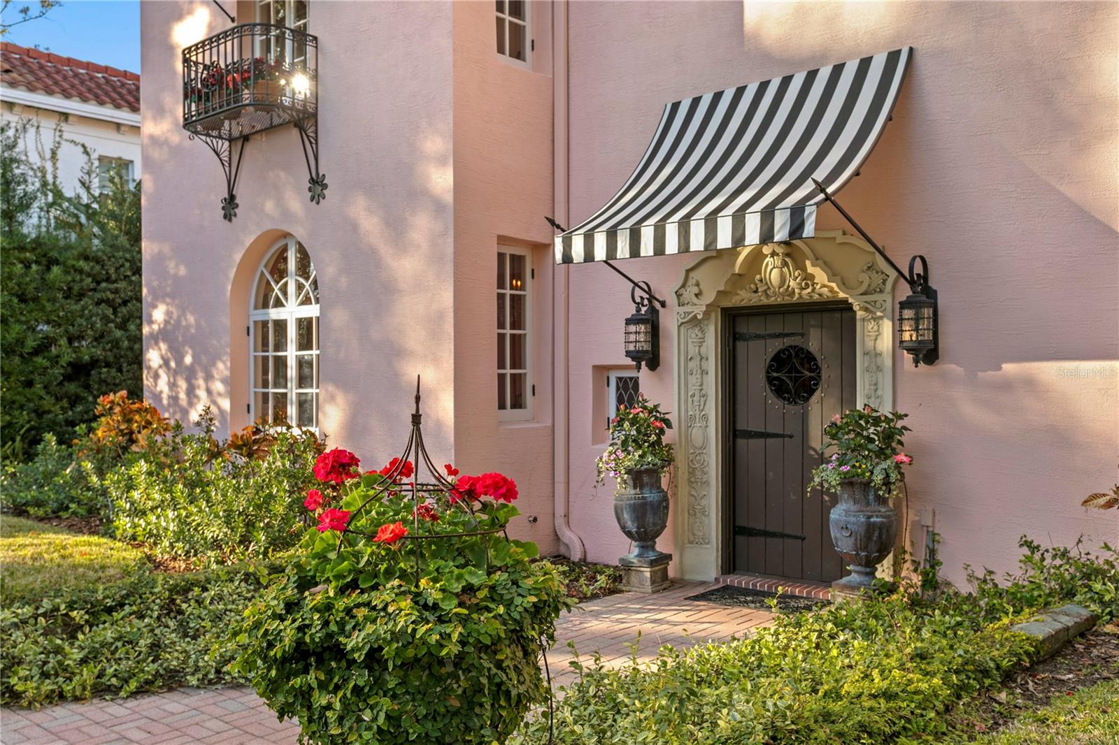 7211 3RD AVE S, ST PETERSBURG, FL, 33707