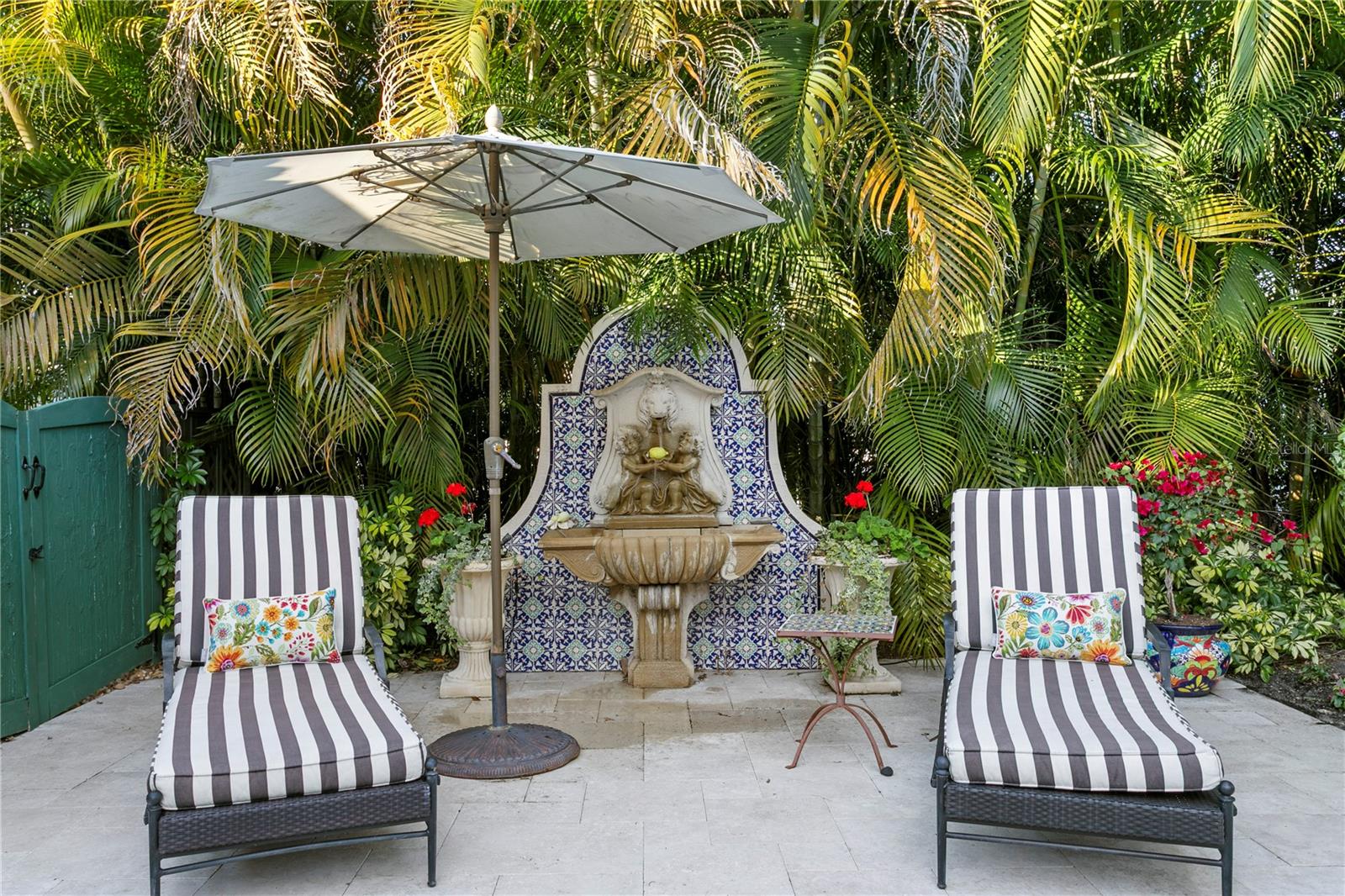 7211 3RD AVE S, ST PETERSBURG, FL, 33707