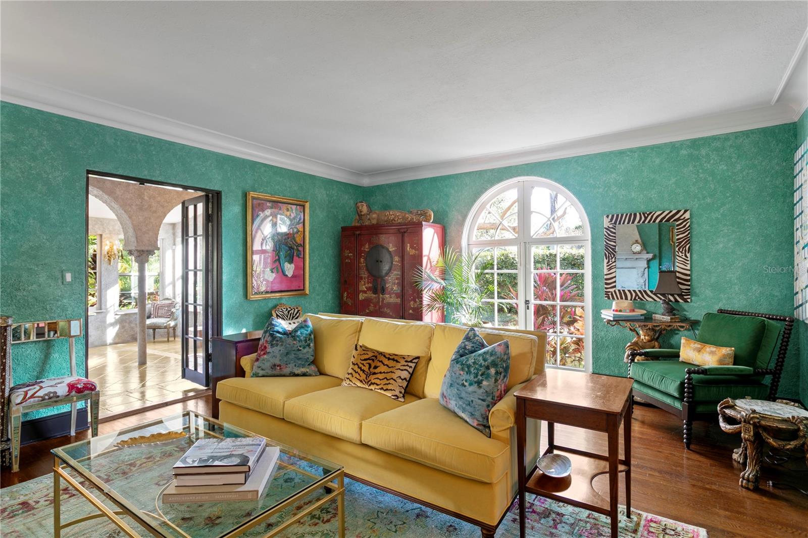 7211 3RD AVE S, ST PETERSBURG, FL, 33707