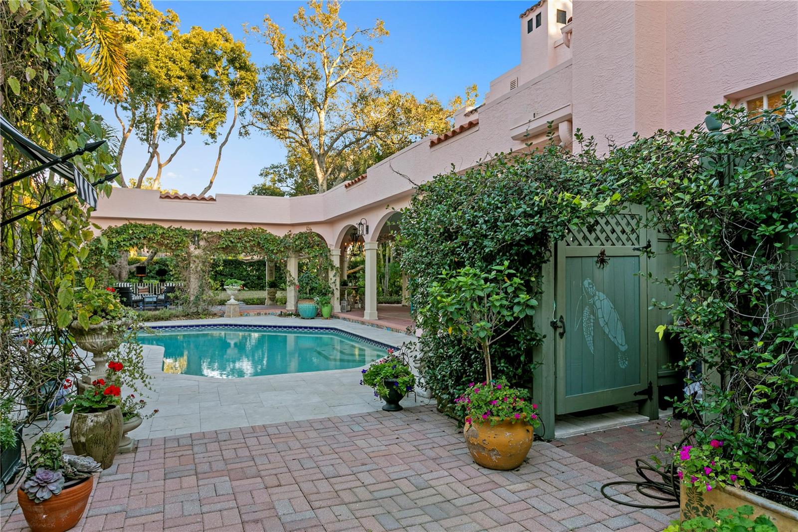 7211 3RD AVE S, ST PETERSBURG, FL, 33707