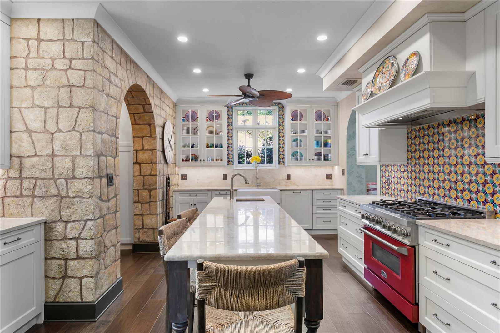 7211 3RD AVE S, ST PETERSBURG, FL, 33707