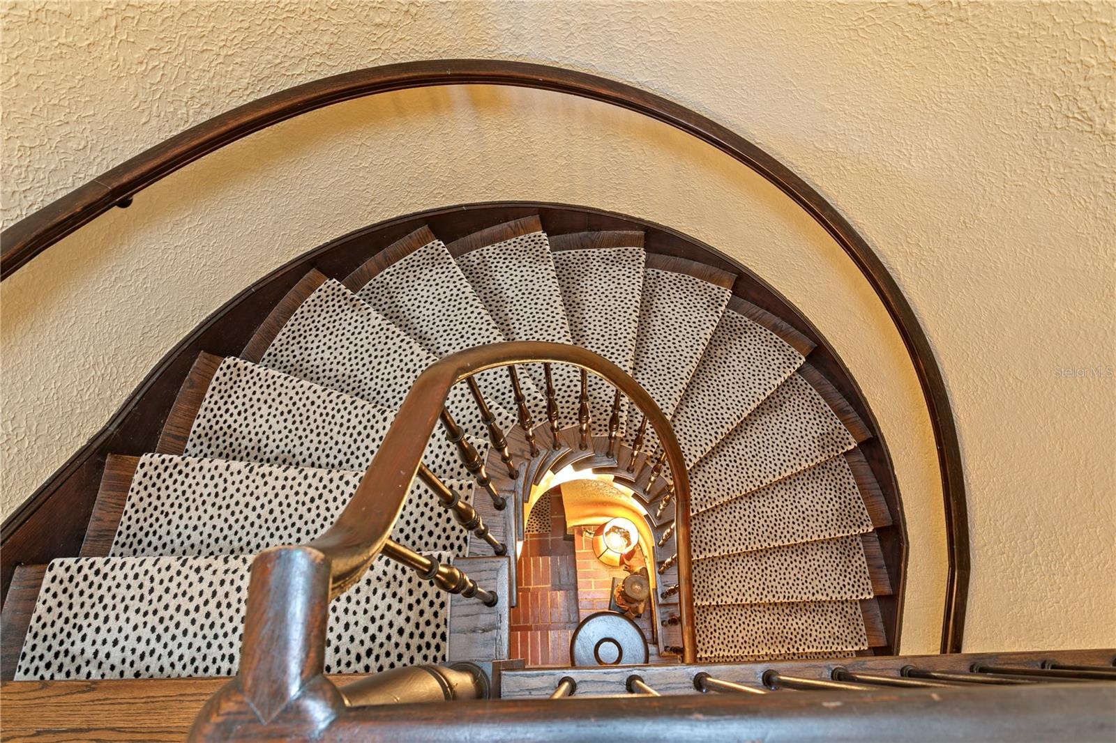 7211 3RD AVE S, ST PETERSBURG, FL, 33707