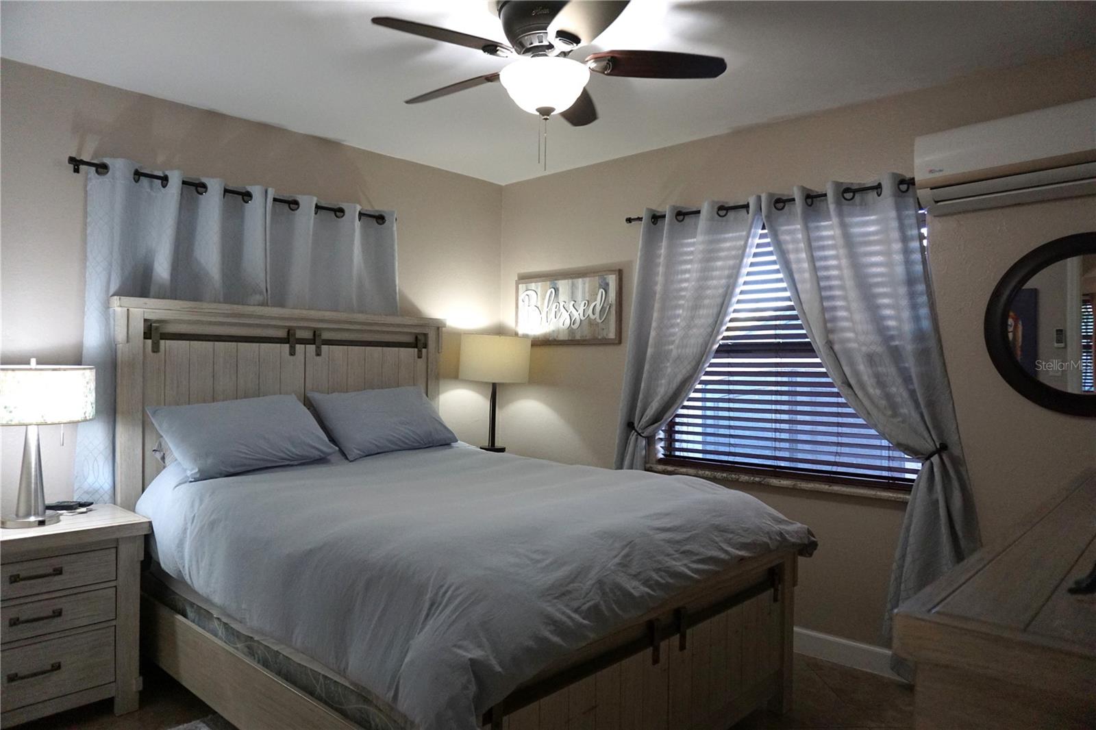 2300 37TH AVE N, ST PETERSBURG, FL, 33713