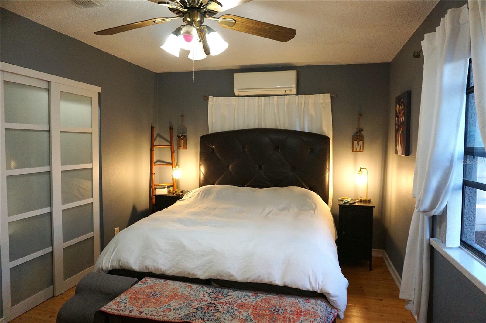 2300 37TH AVE N, ST PETERSBURG, FL, 33713