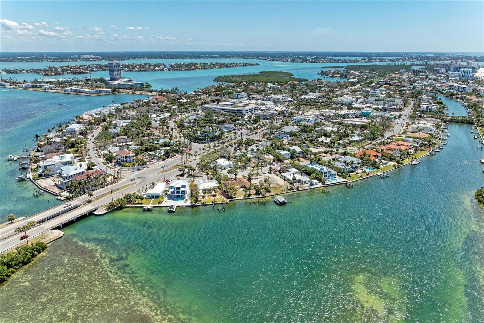 2705 S BRINK AVE, SARASOTA, FL, 34239