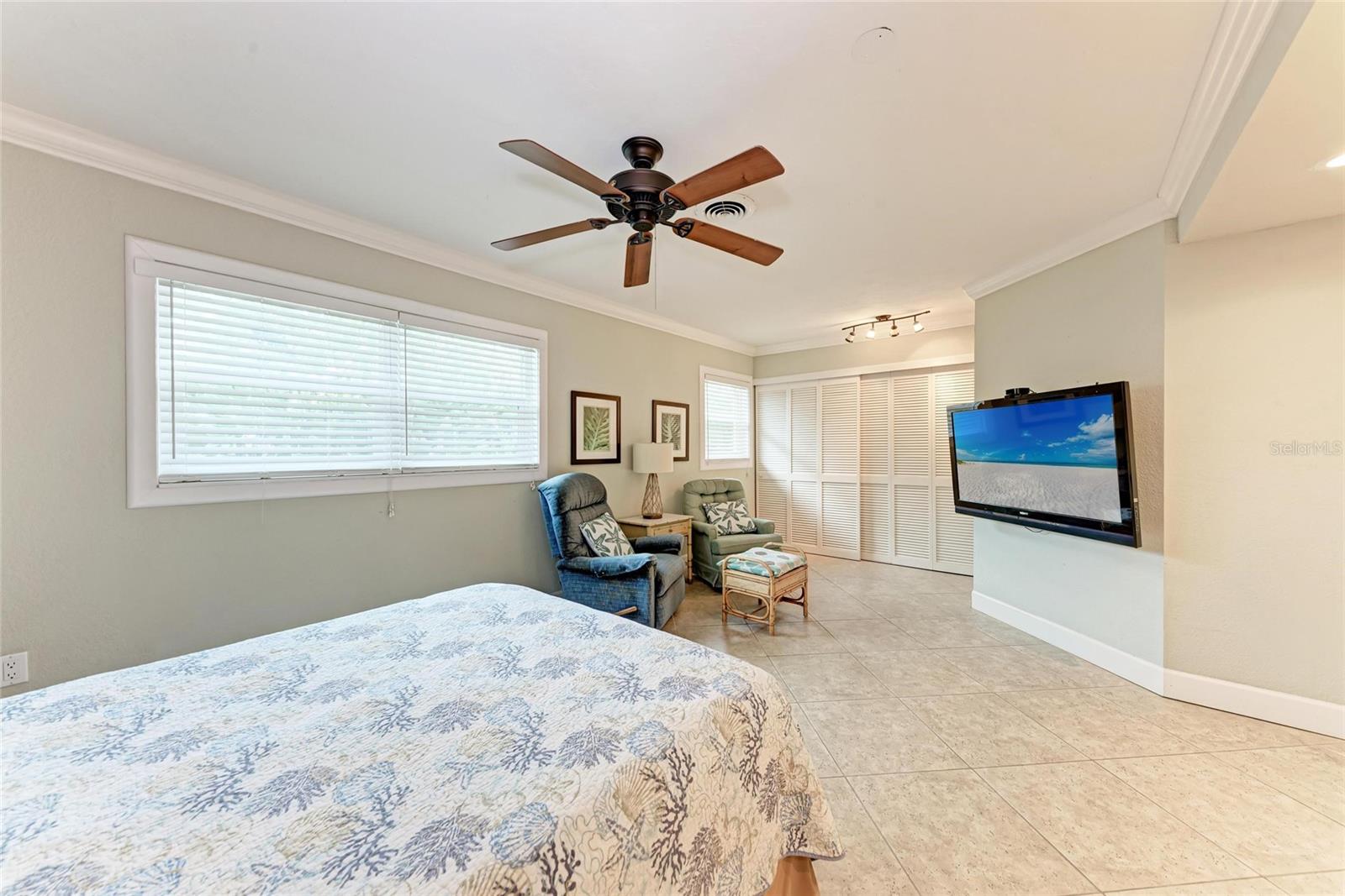 2705 S BRINK AVE, SARASOTA, FL, 34239