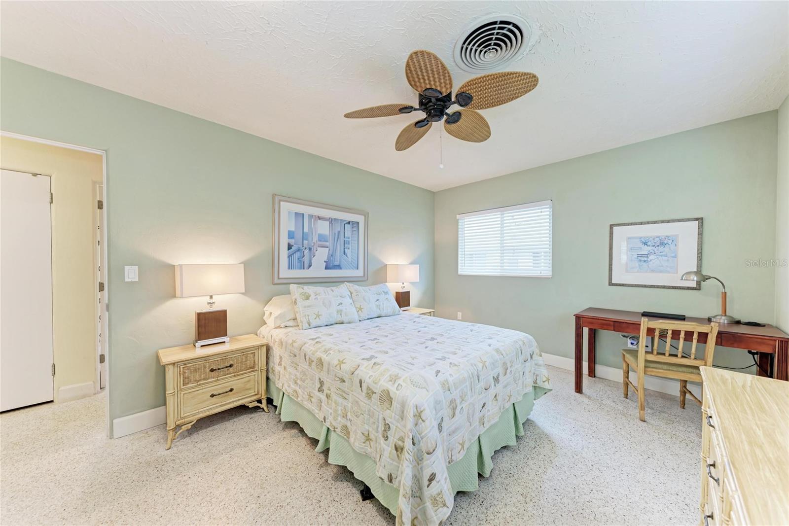 2705 S BRINK AVE, SARASOTA, FL, 34239