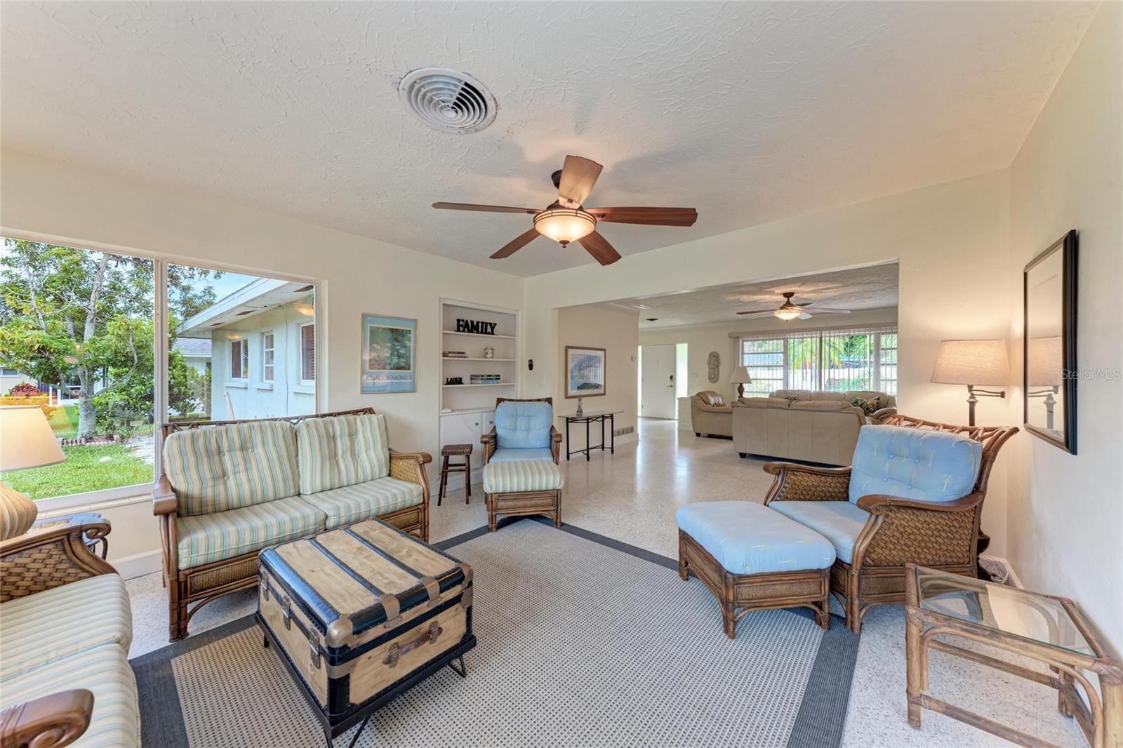 2705 S BRINK AVE, SARASOTA, FL, 34239