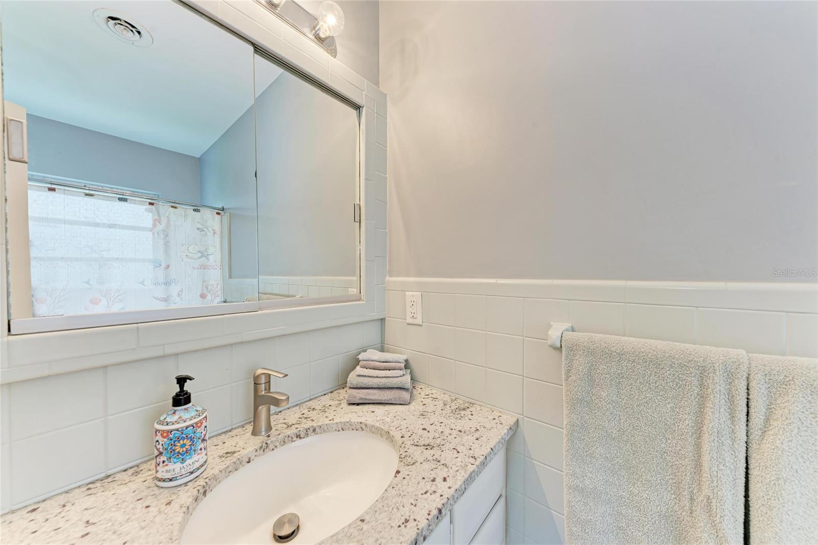 2705 S BRINK AVE, SARASOTA, FL, 34239