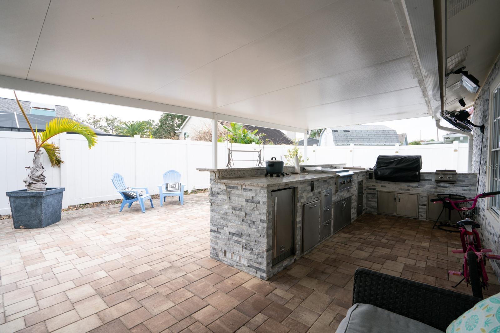 6502 YELLOWHAMMER AVE, TAMPA, FL, 33625