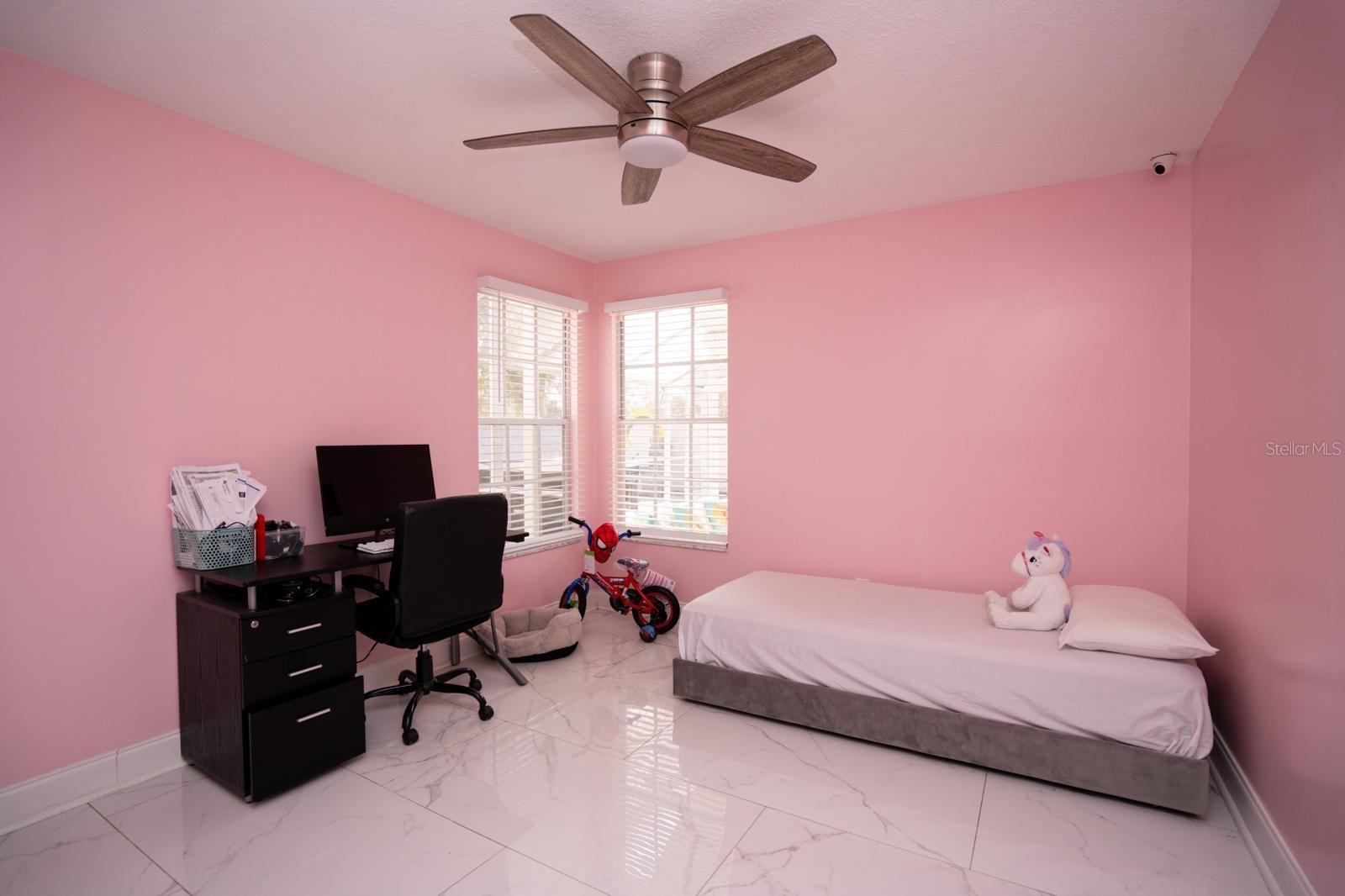 6502 YELLOWHAMMER AVE, TAMPA, FL, 33625