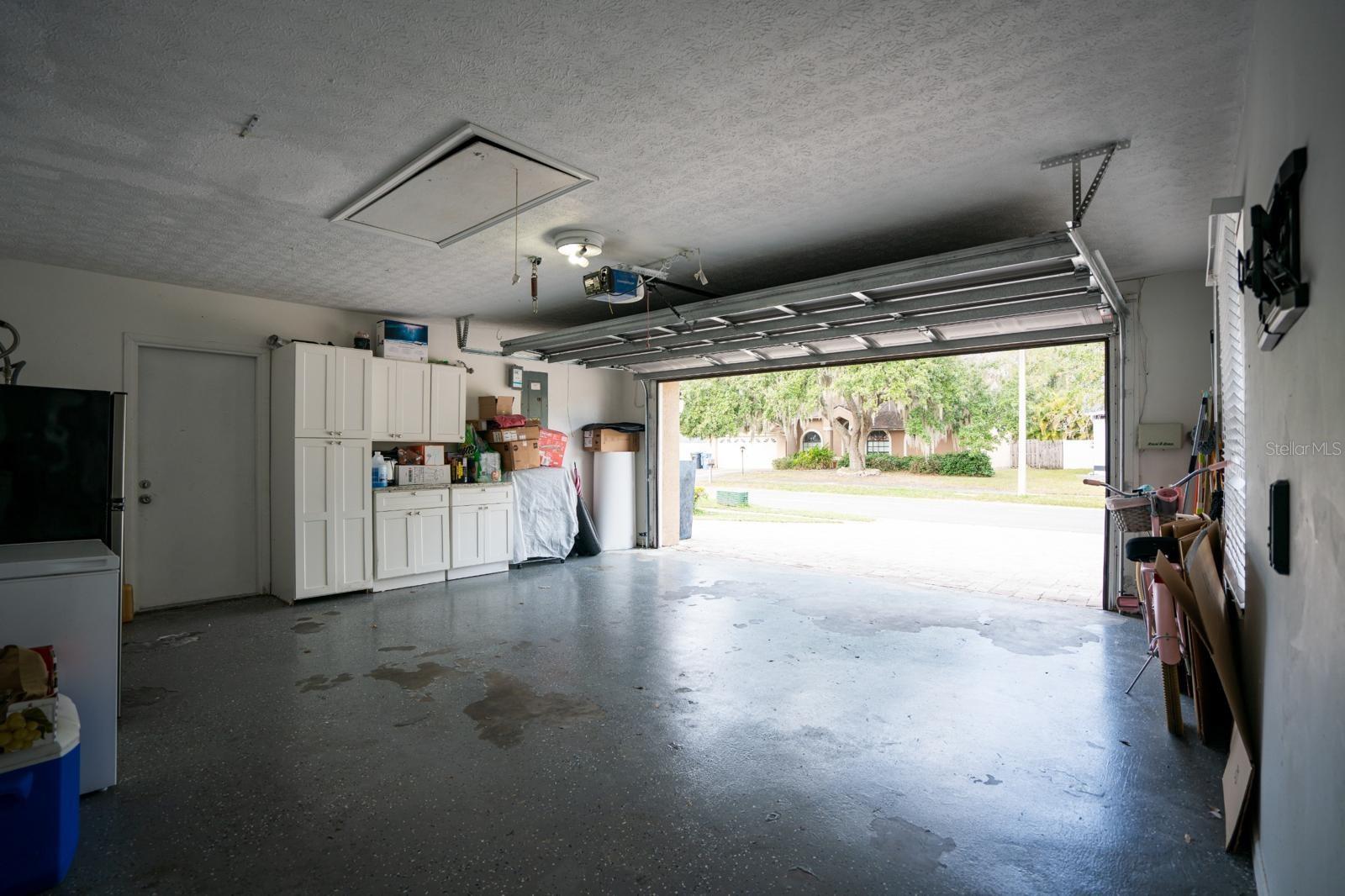 6502 YELLOWHAMMER AVE, TAMPA, FL, 33625