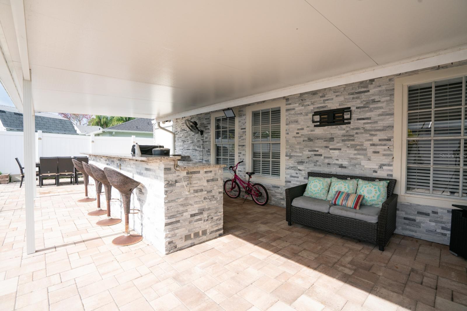 6502 YELLOWHAMMER AVE, TAMPA, FL, 33625