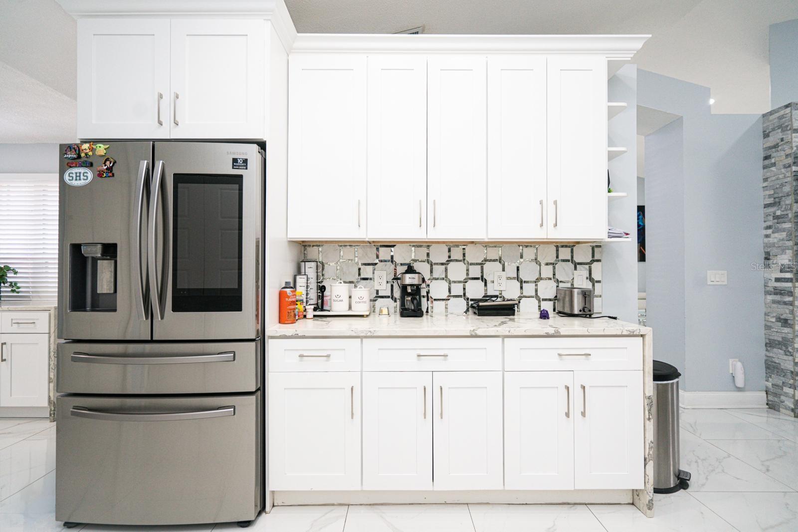 6502 YELLOWHAMMER AVE, TAMPA, FL, 33625