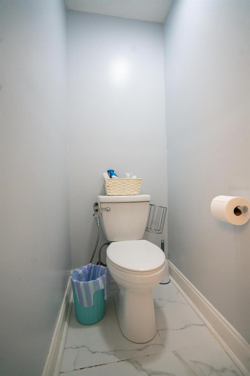 6502 YELLOWHAMMER AVE, TAMPA, FL, 33625