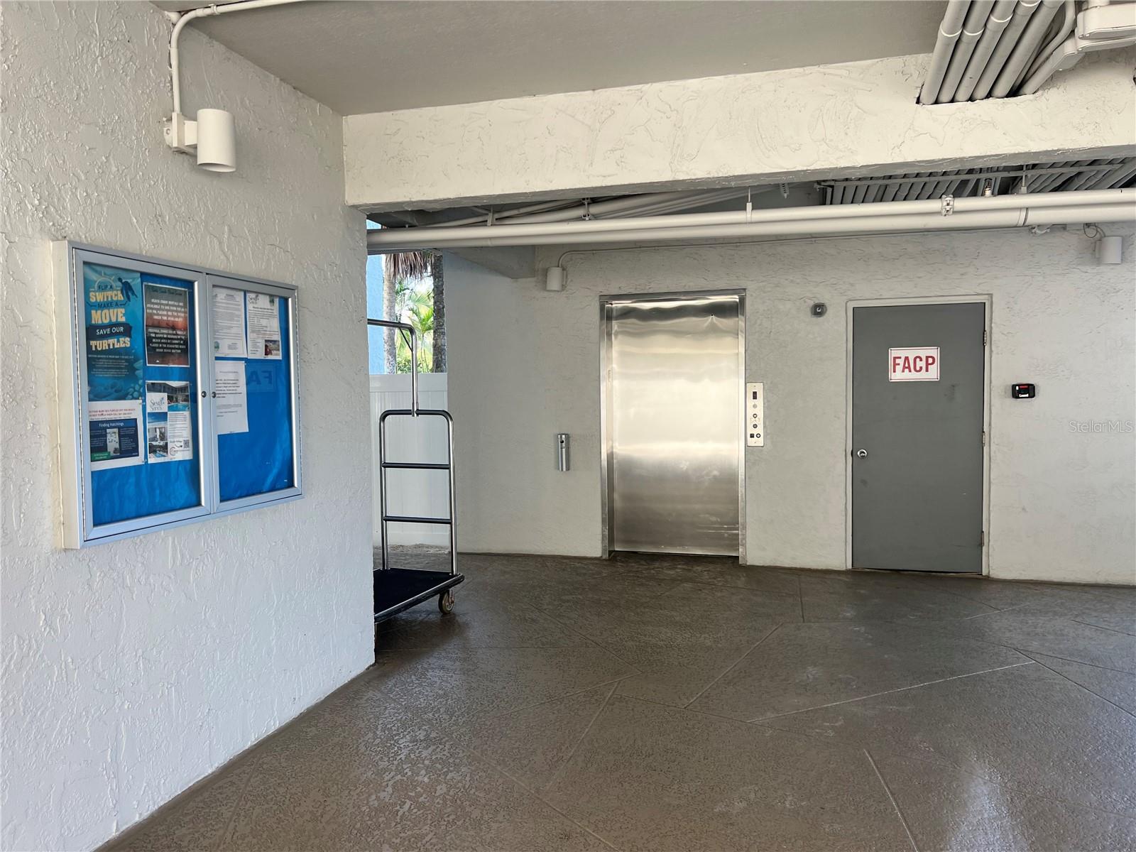 1001 POINT OF ROCKS RD #309, SARASOTA, FL, 34242