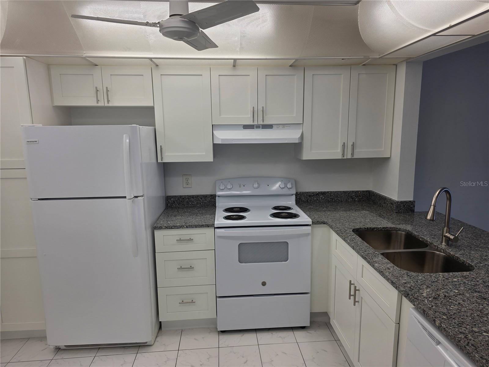 14130 ROSEMARY LN #2208, LARGO, FL, 33774