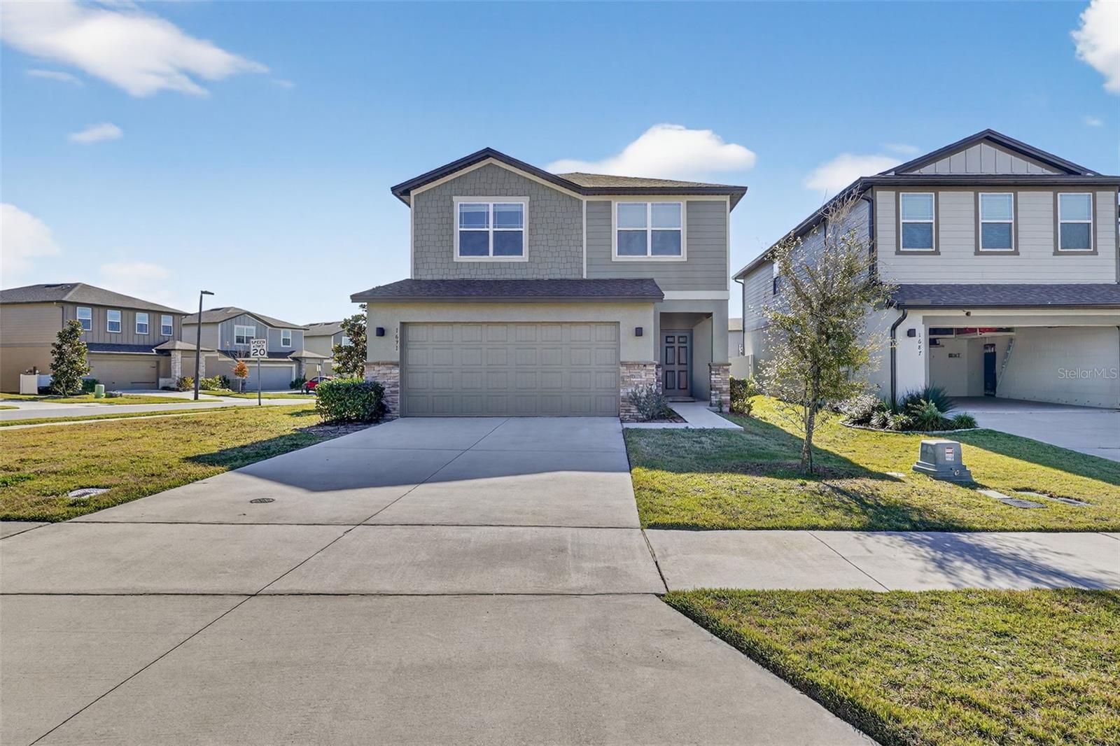 1691 BEAR MOUNTAIN LN, MINNEOLA, FL, 34715