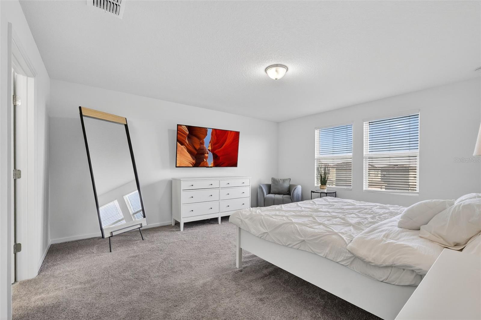 1691 BEAR MOUNTAIN LN, MINNEOLA, FL, 34715