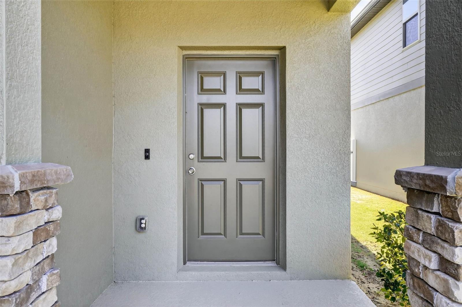 1691 BEAR MOUNTAIN LN, MINNEOLA, FL, 34715