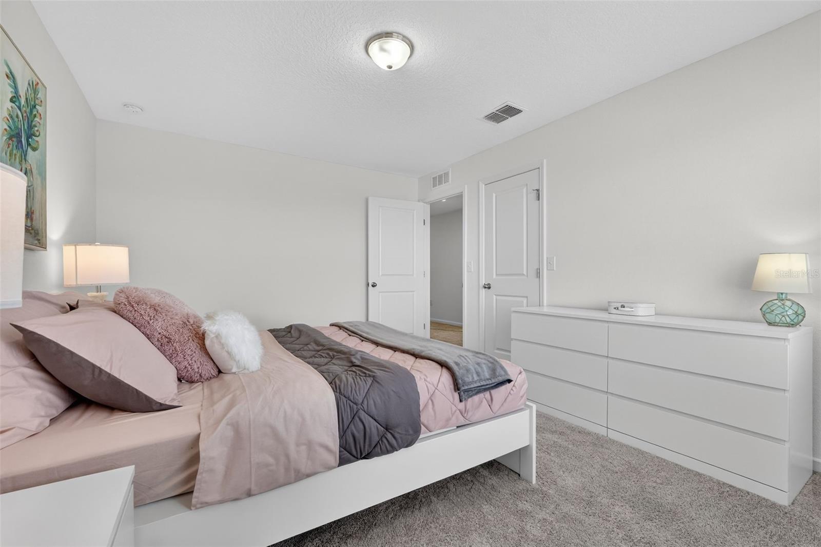 1691 BEAR MOUNTAIN LN, MINNEOLA, FL, 34715