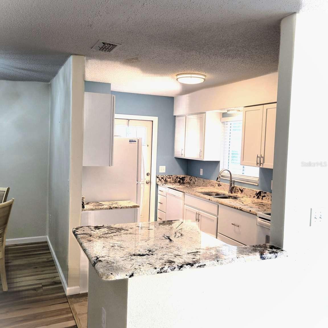 456 CIRCLEWOOD DR #L7, VENICE, FL, 34293