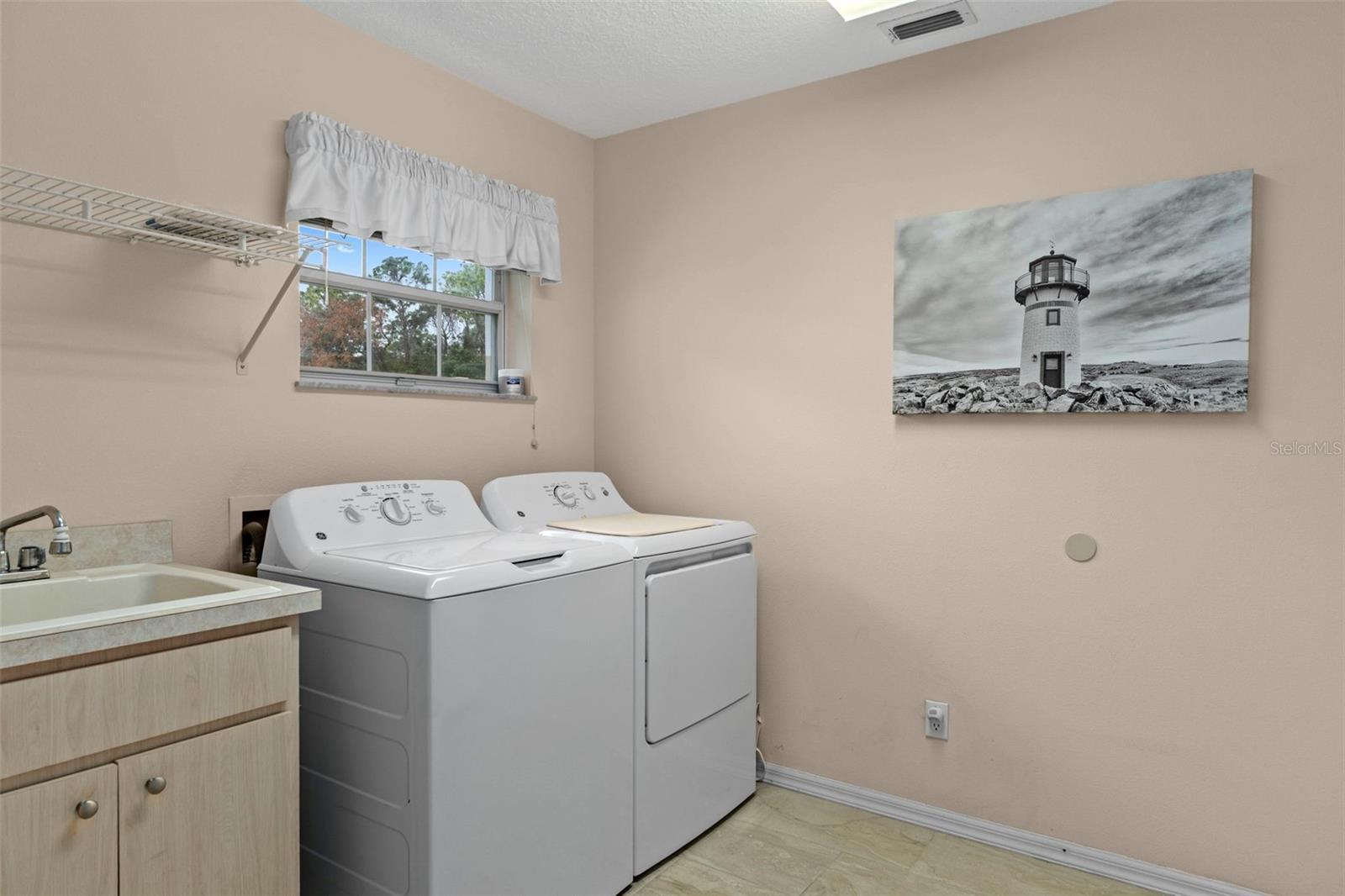 15 W BYRSONIMA LOOP, HOMOSASSA, FL, 34446