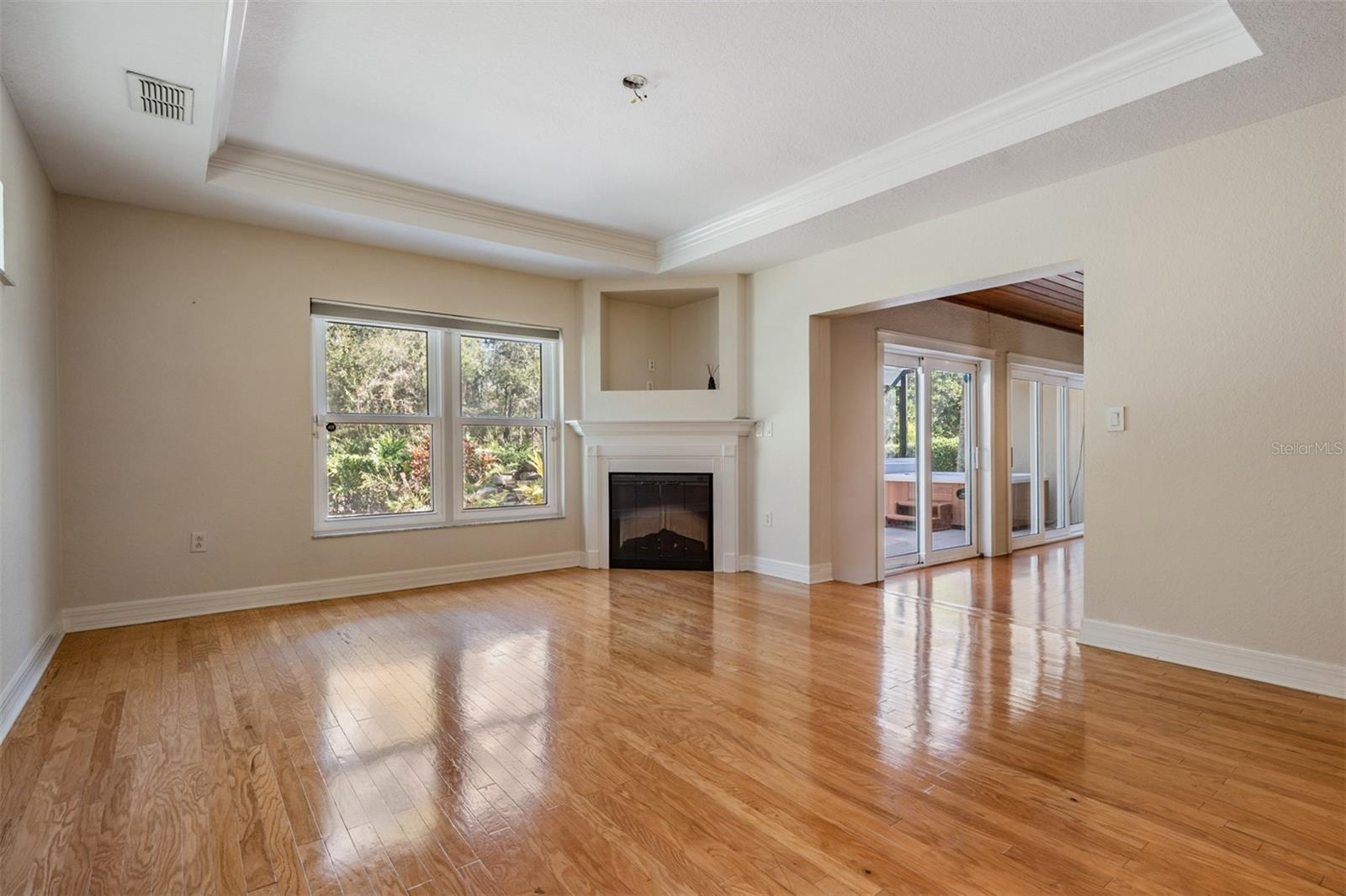 10133 COLLAR DR, SAN ANTONIO, FL, 33576