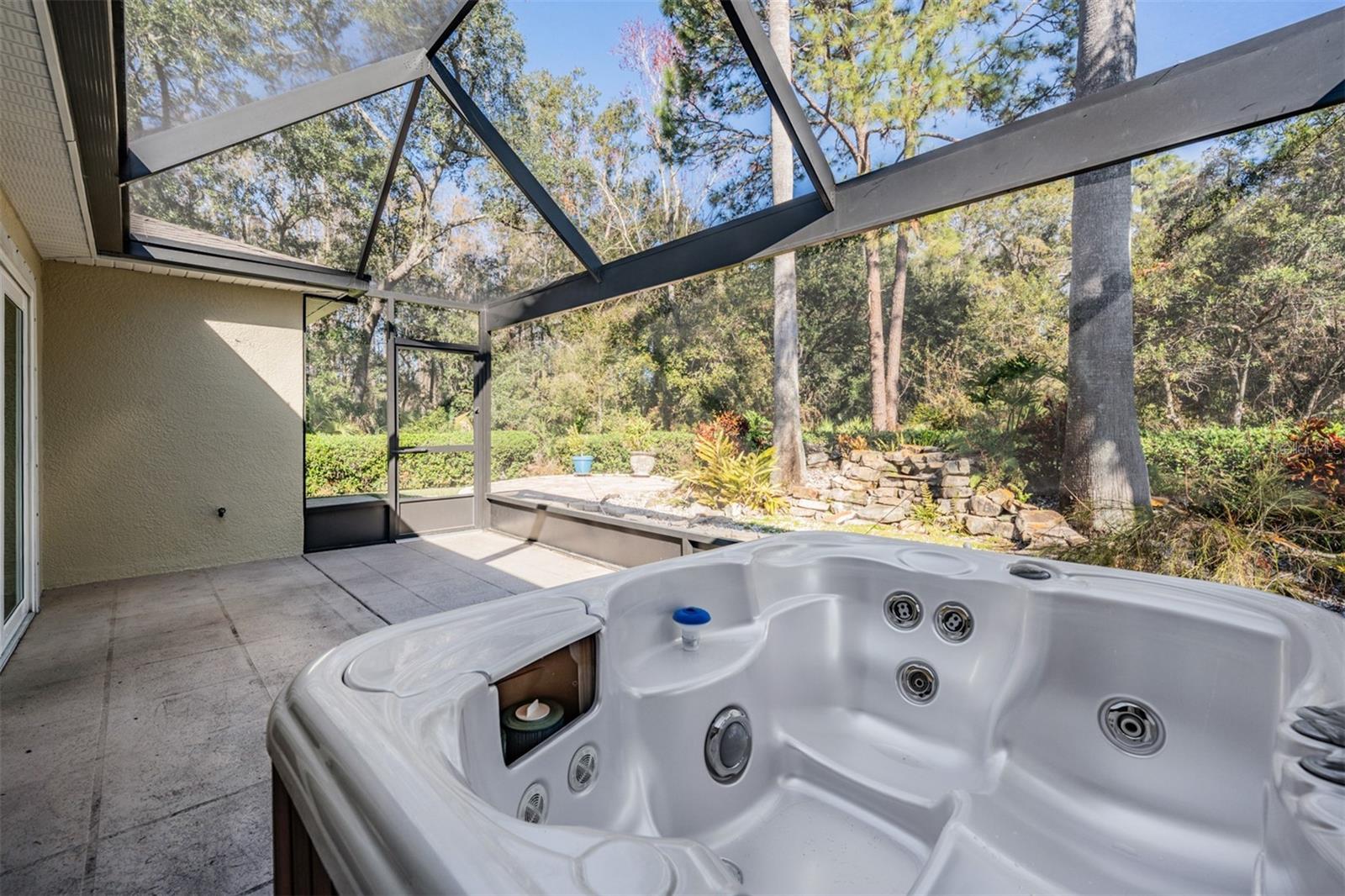 10133 COLLAR DR, SAN ANTONIO, FL, 33576