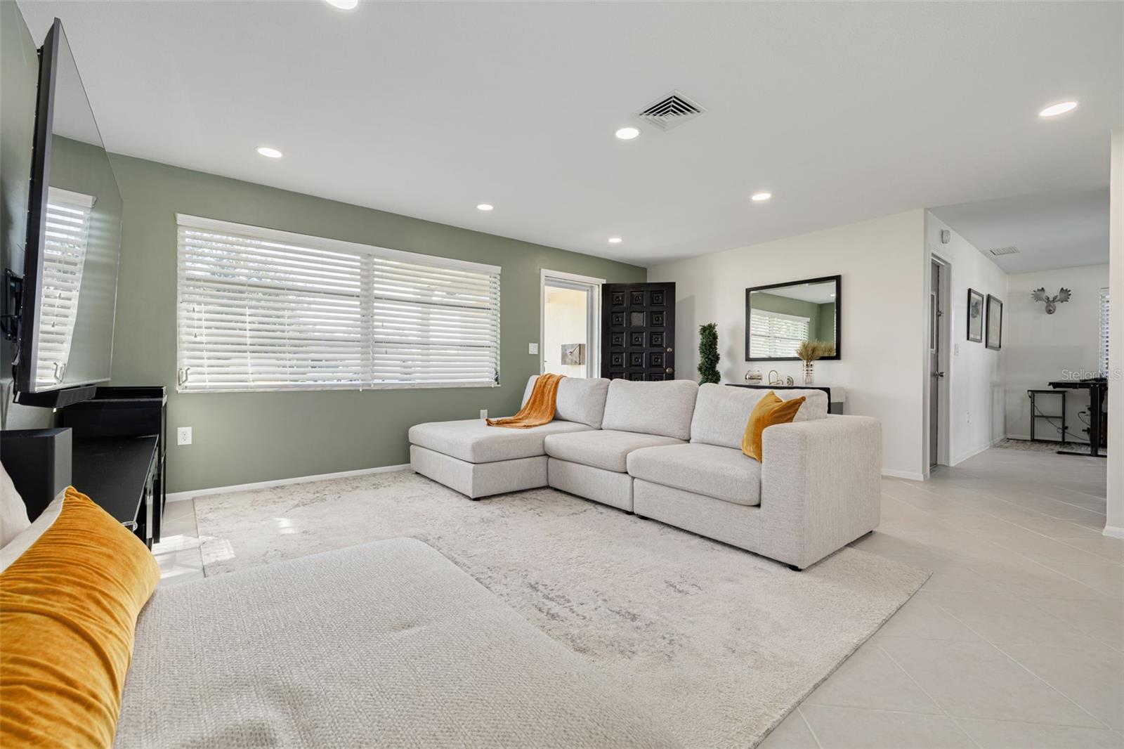 1736 ALGONQUIN DR, CLEARWATER, FL, 33755