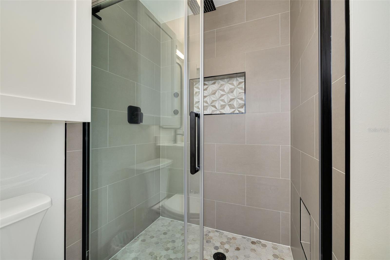 1736 ALGONQUIN DR, CLEARWATER, FL, 33755