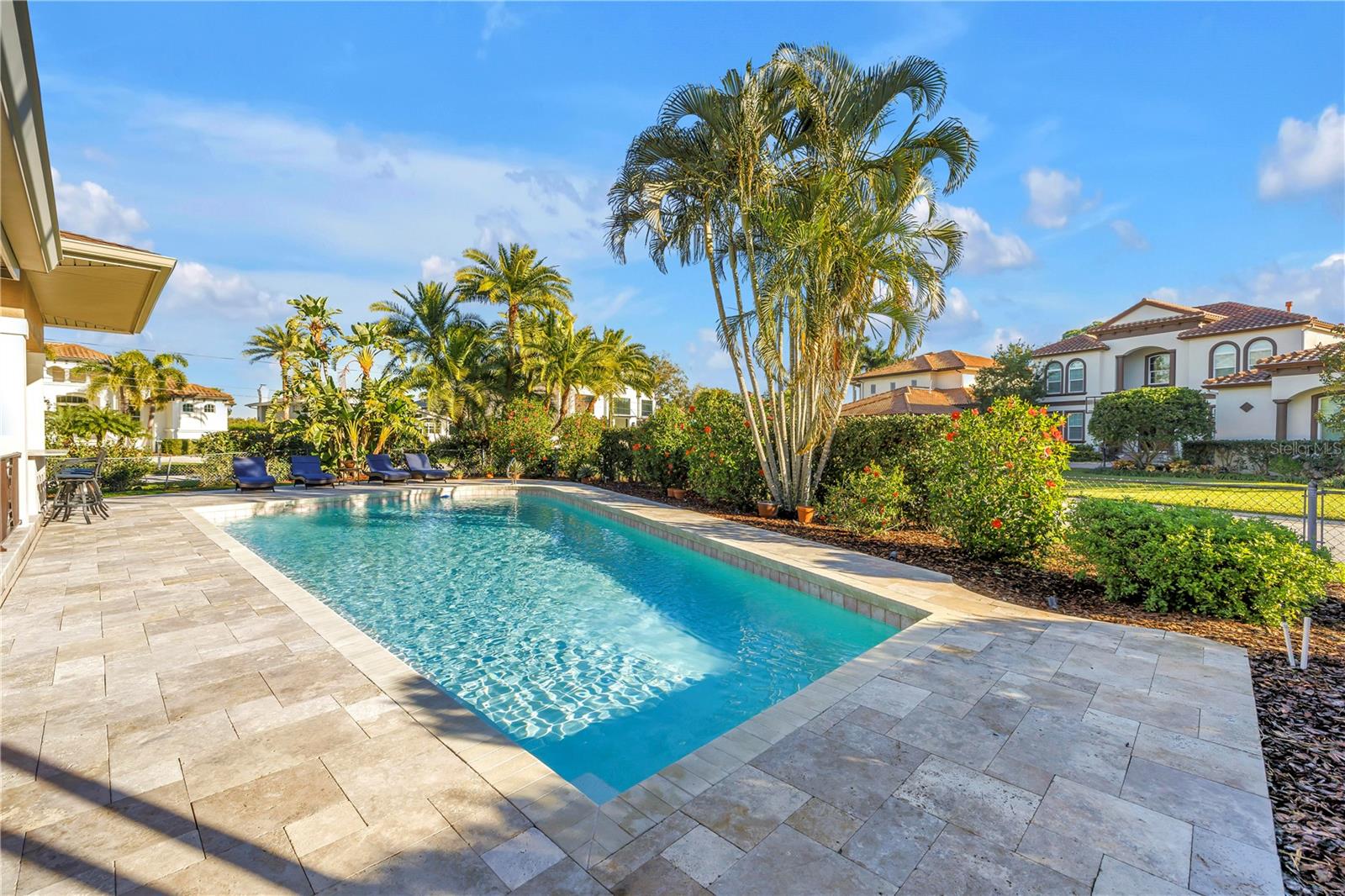 134 RIVIERA WAY NE, ST PETERSBURG, FL, 33704