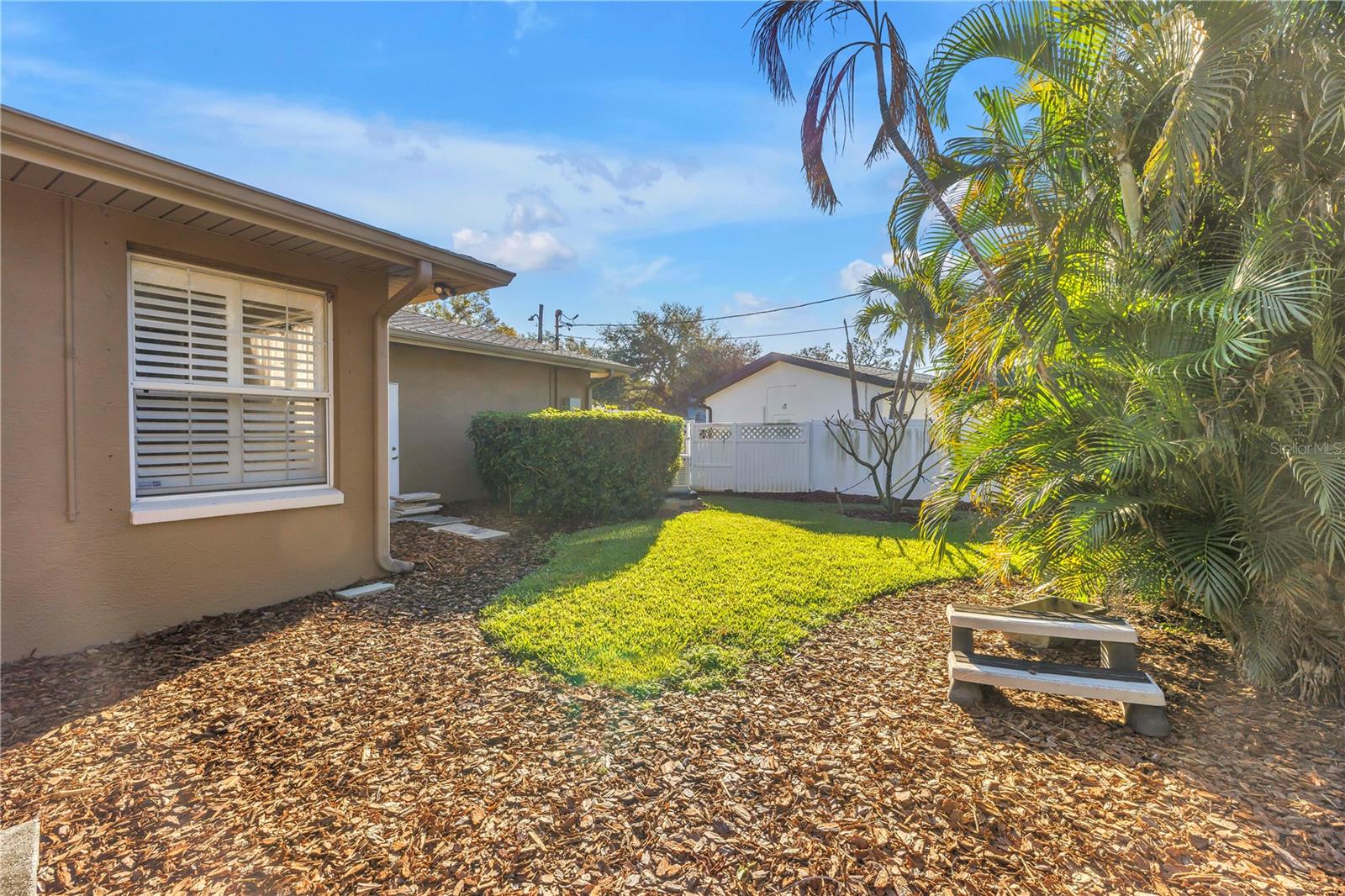 134 RIVIERA WAY NE, ST PETERSBURG, FL, 33704