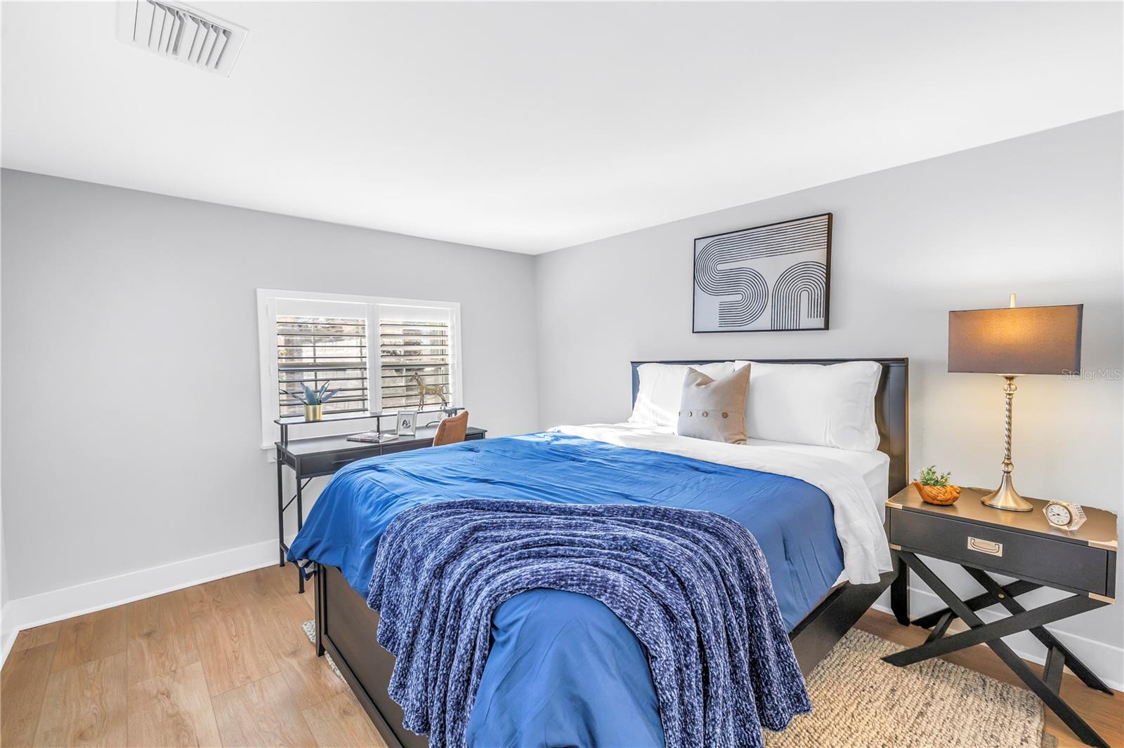 134 RIVIERA WAY NE, ST PETERSBURG, FL, 33704