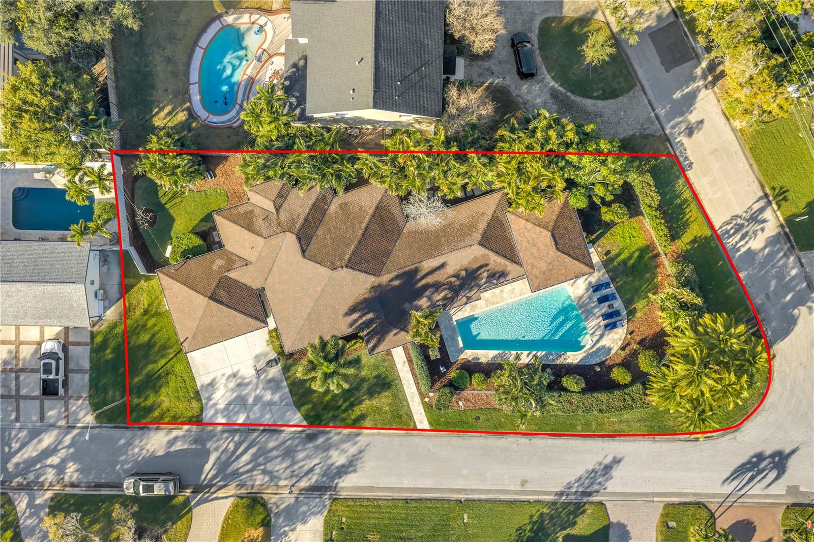 134 RIVIERA WAY NE, ST PETERSBURG, FL, 33704