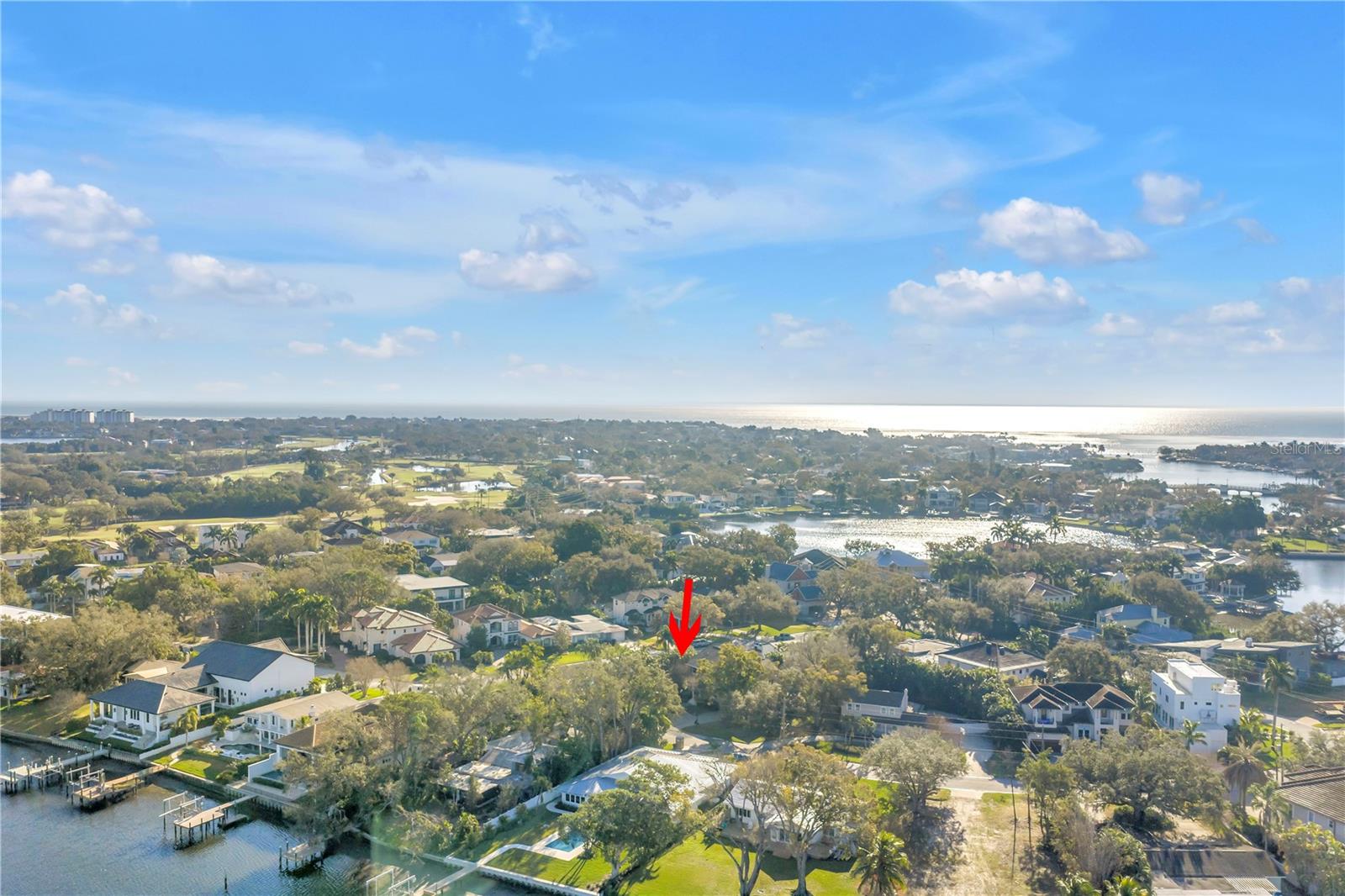 134 RIVIERA WAY NE, ST PETERSBURG, FL, 33704