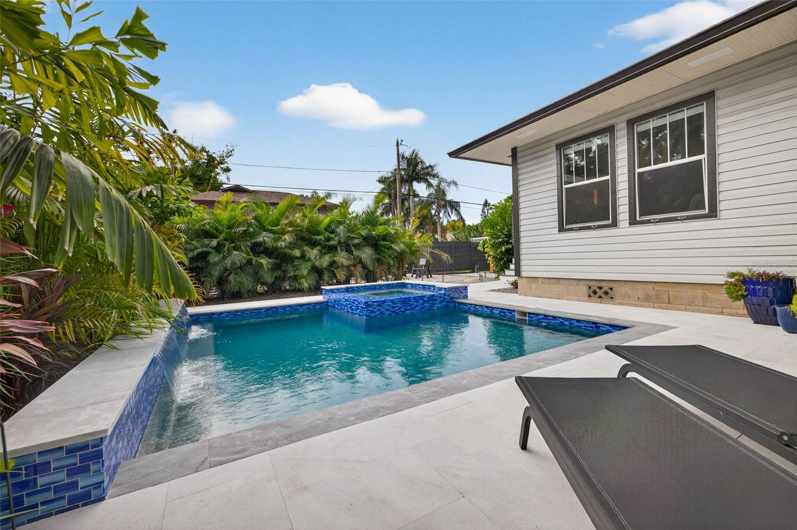 2822 BURLINGTON AVE N, ST PETERSBURG, FL, 33713