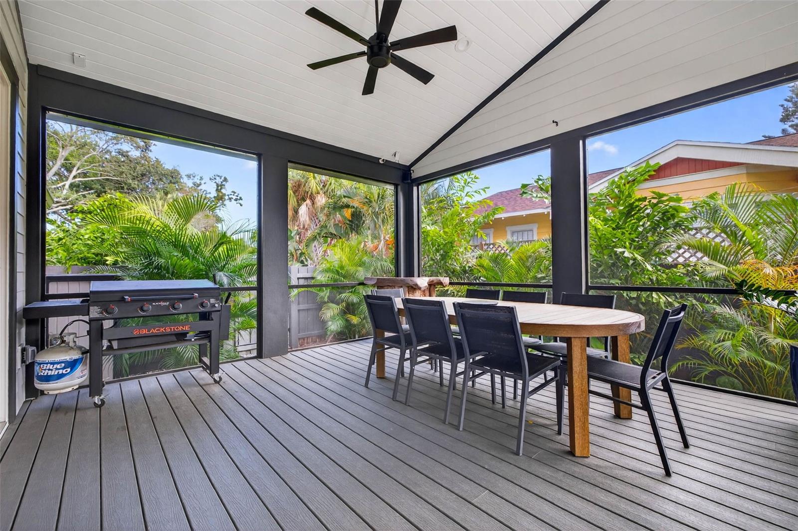 2822 BURLINGTON AVE N, ST PETERSBURG, FL, 33713