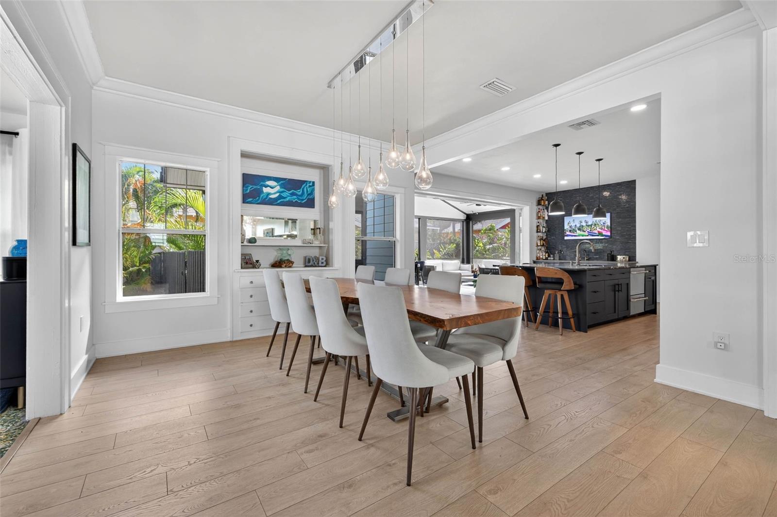 2822 BURLINGTON AVE N, ST PETERSBURG, FL, 33713