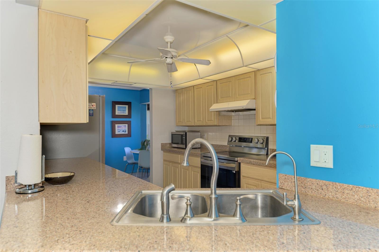 602 PORTIA ST N, NOKOMIS, FL, 34275