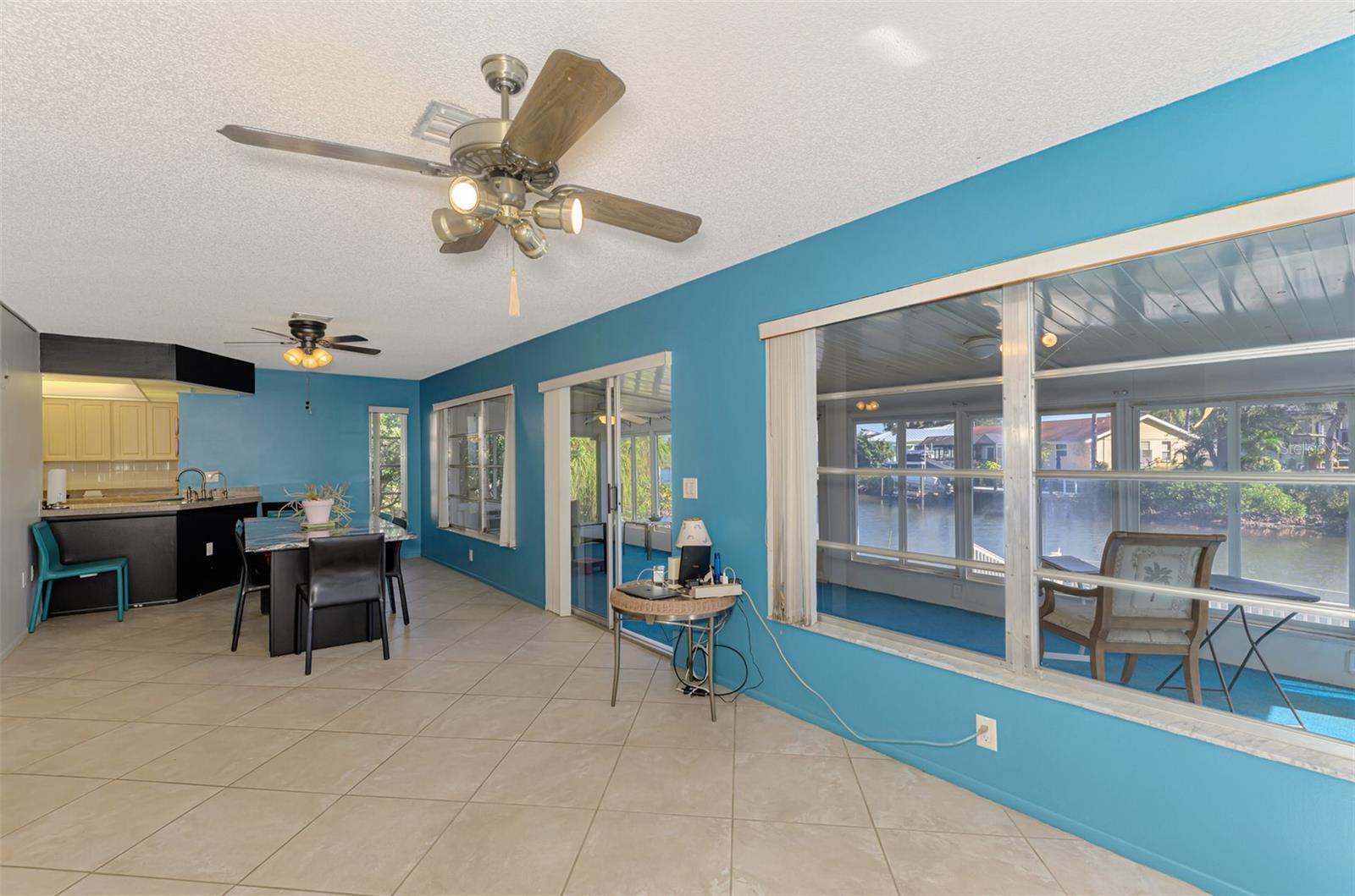 602 PORTIA ST N, NOKOMIS, FL, 34275