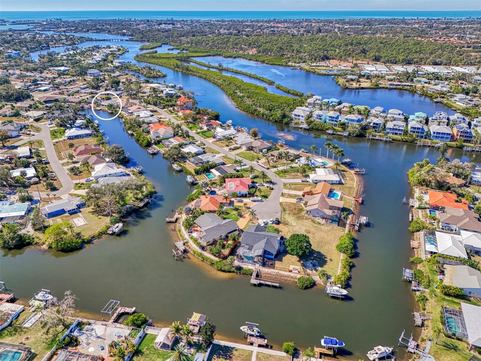 602 PORTIA ST N, NOKOMIS, FL, 34275