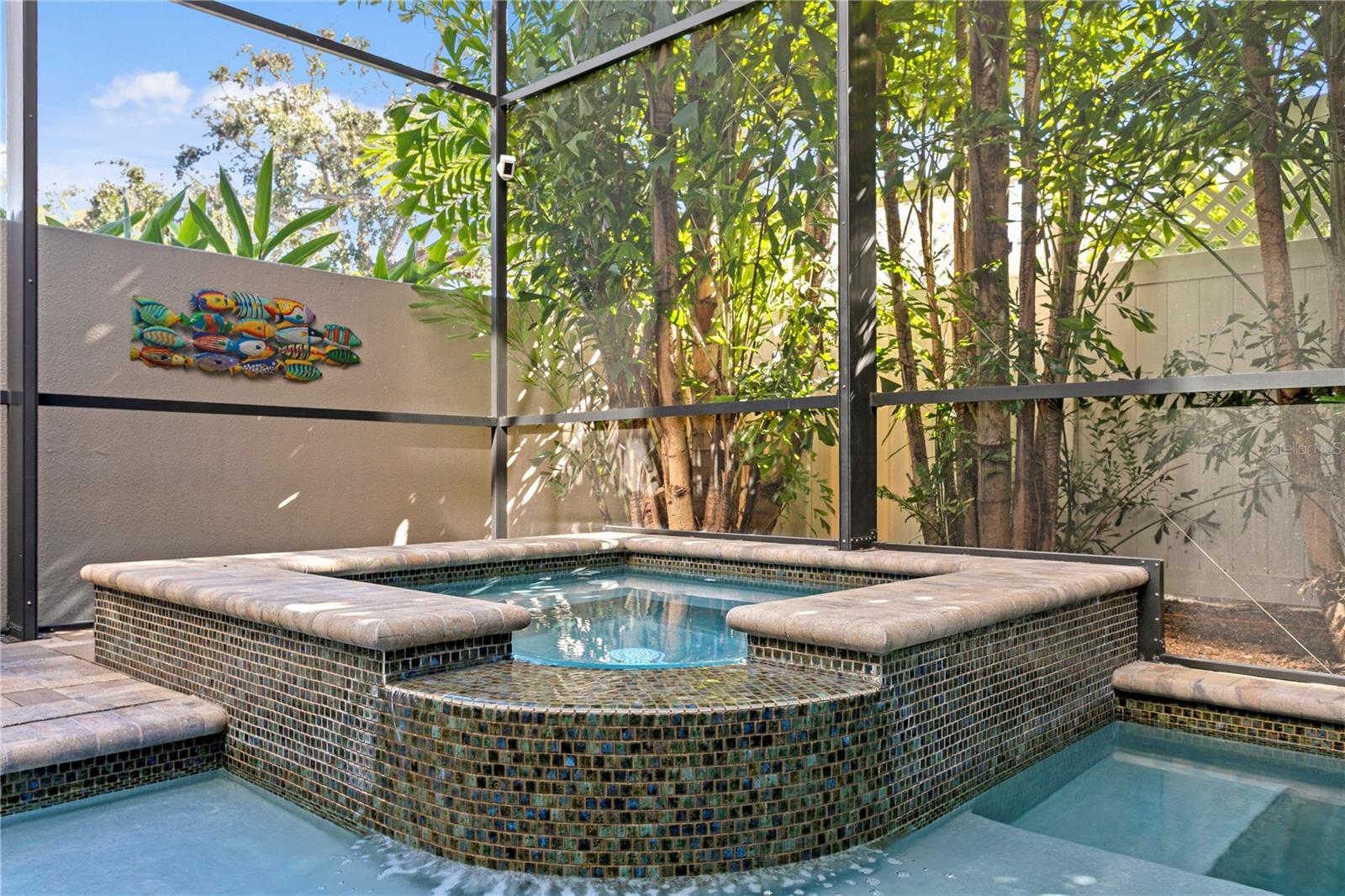 2701 W BAY AVE, TAMPA, FL, 33611