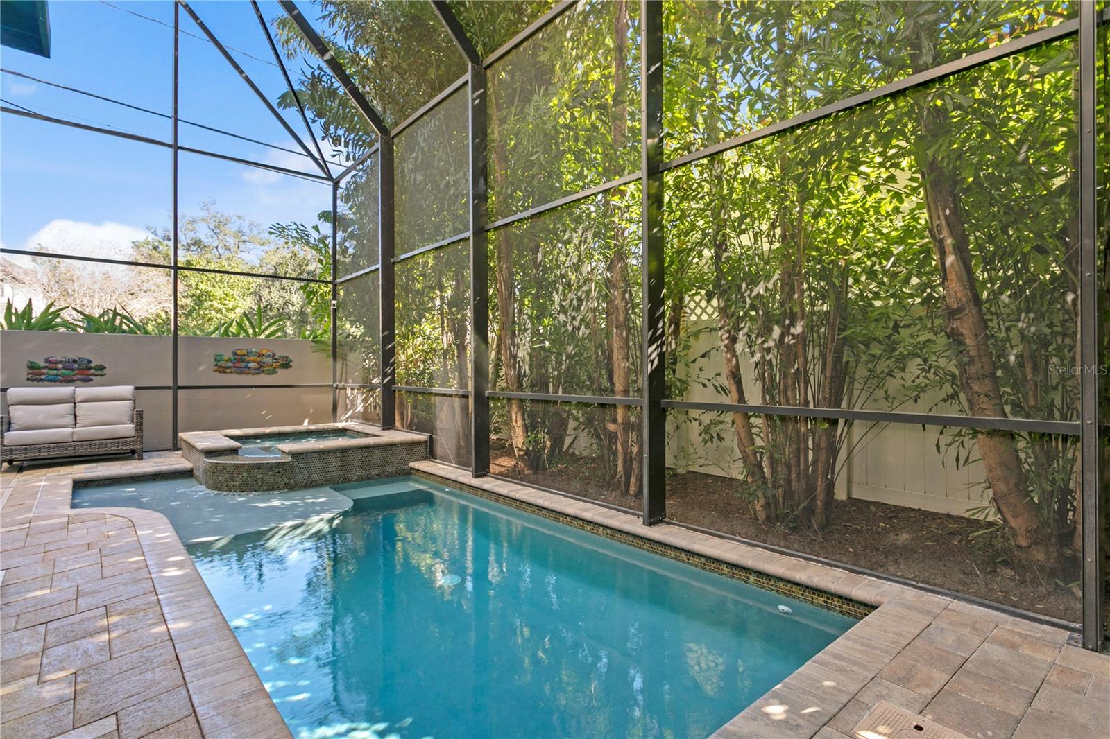 2701 W BAY AVE, TAMPA, FL, 33611