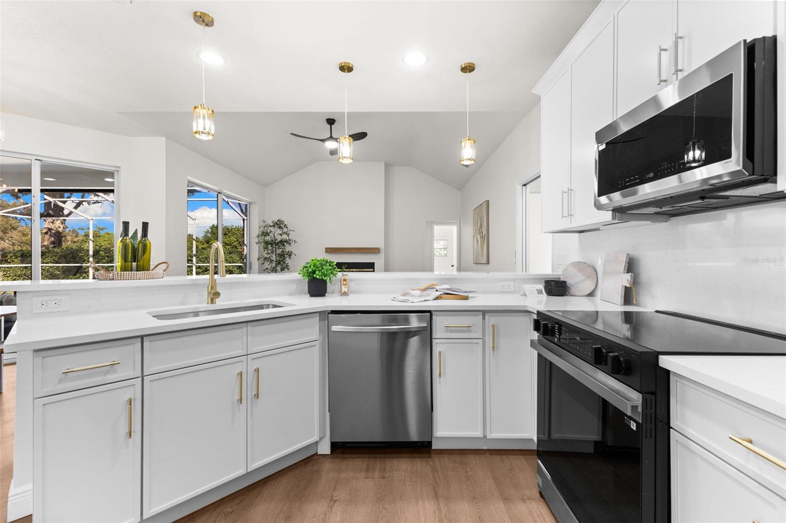 2803 JARVIS CIR, PALM HARBOR, FL, 34683