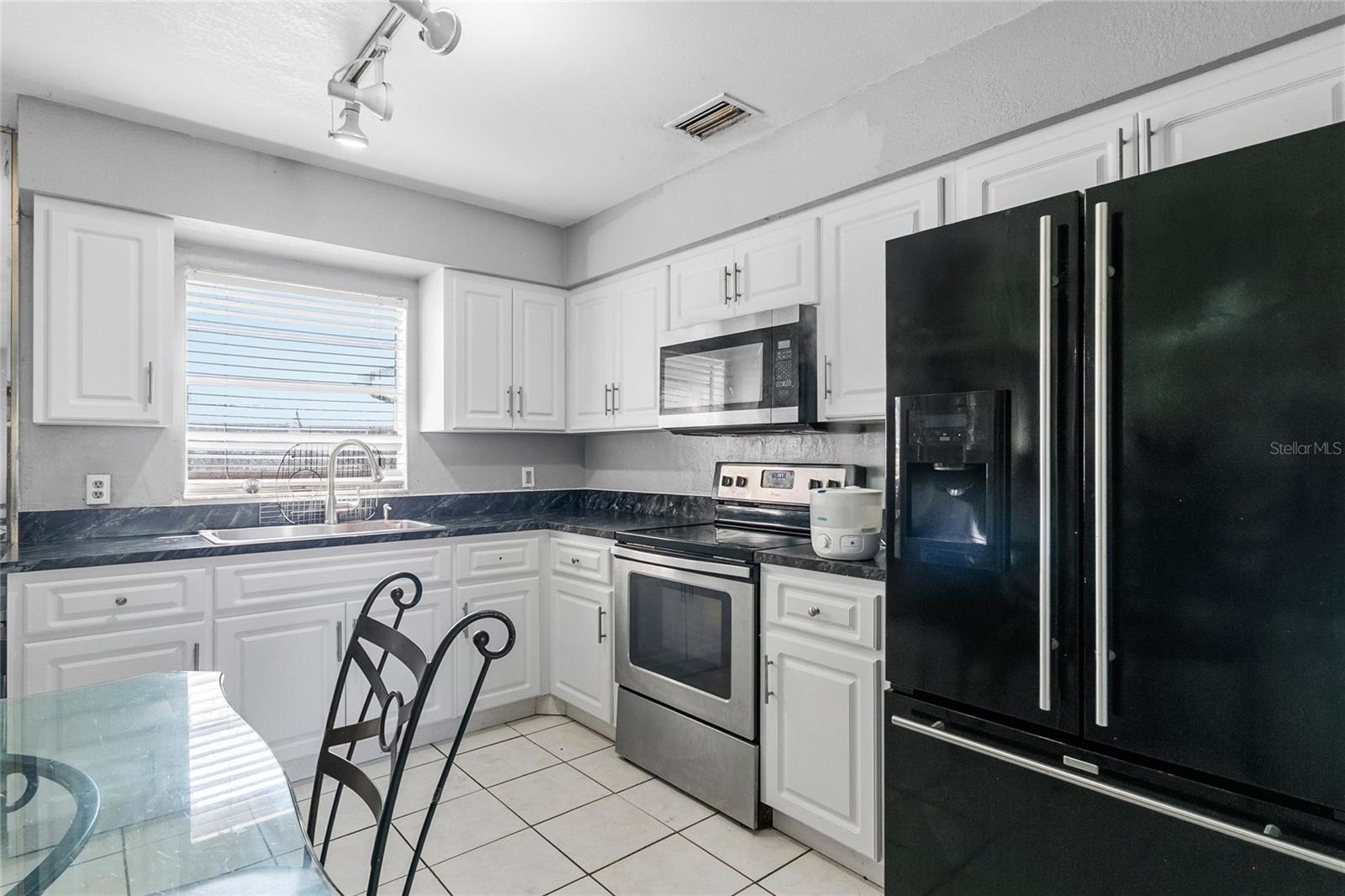 230 ROOSEVELT SQ, OVIEDO, FL, 32765