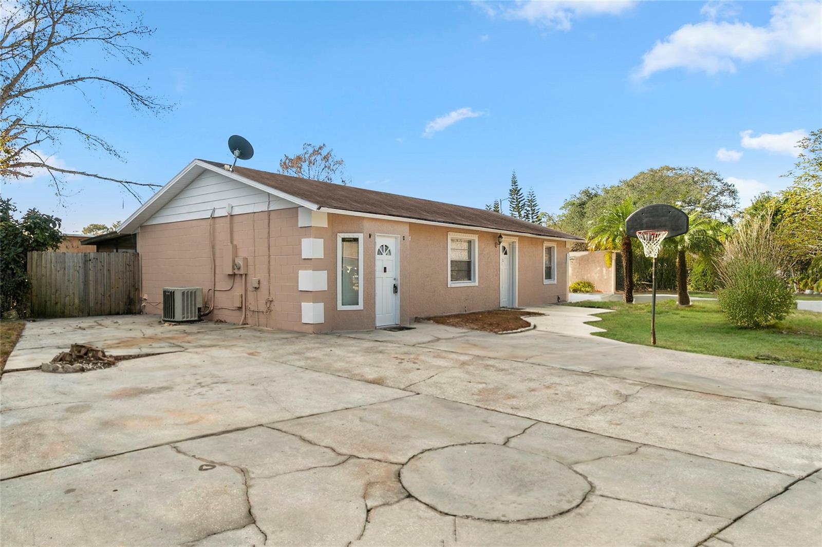 230 ROOSEVELT SQ, OVIEDO, FL, 32765