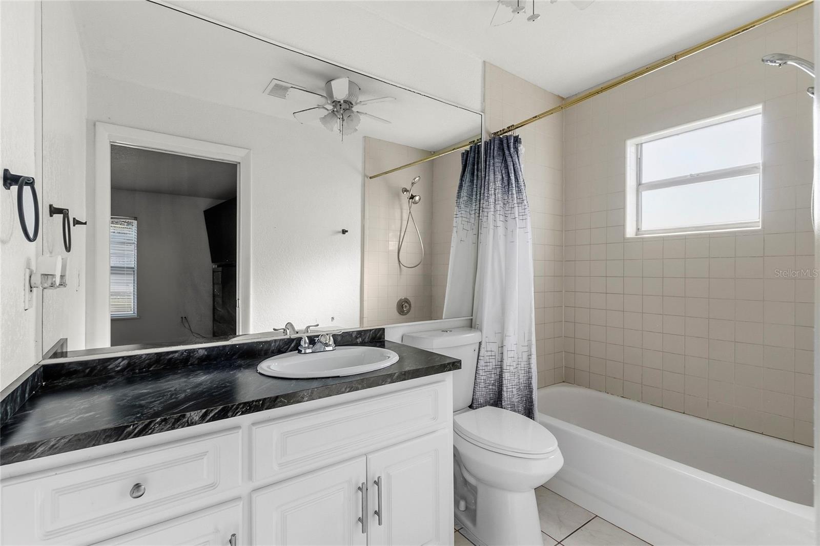 230 ROOSEVELT SQ, OVIEDO, FL, 32765