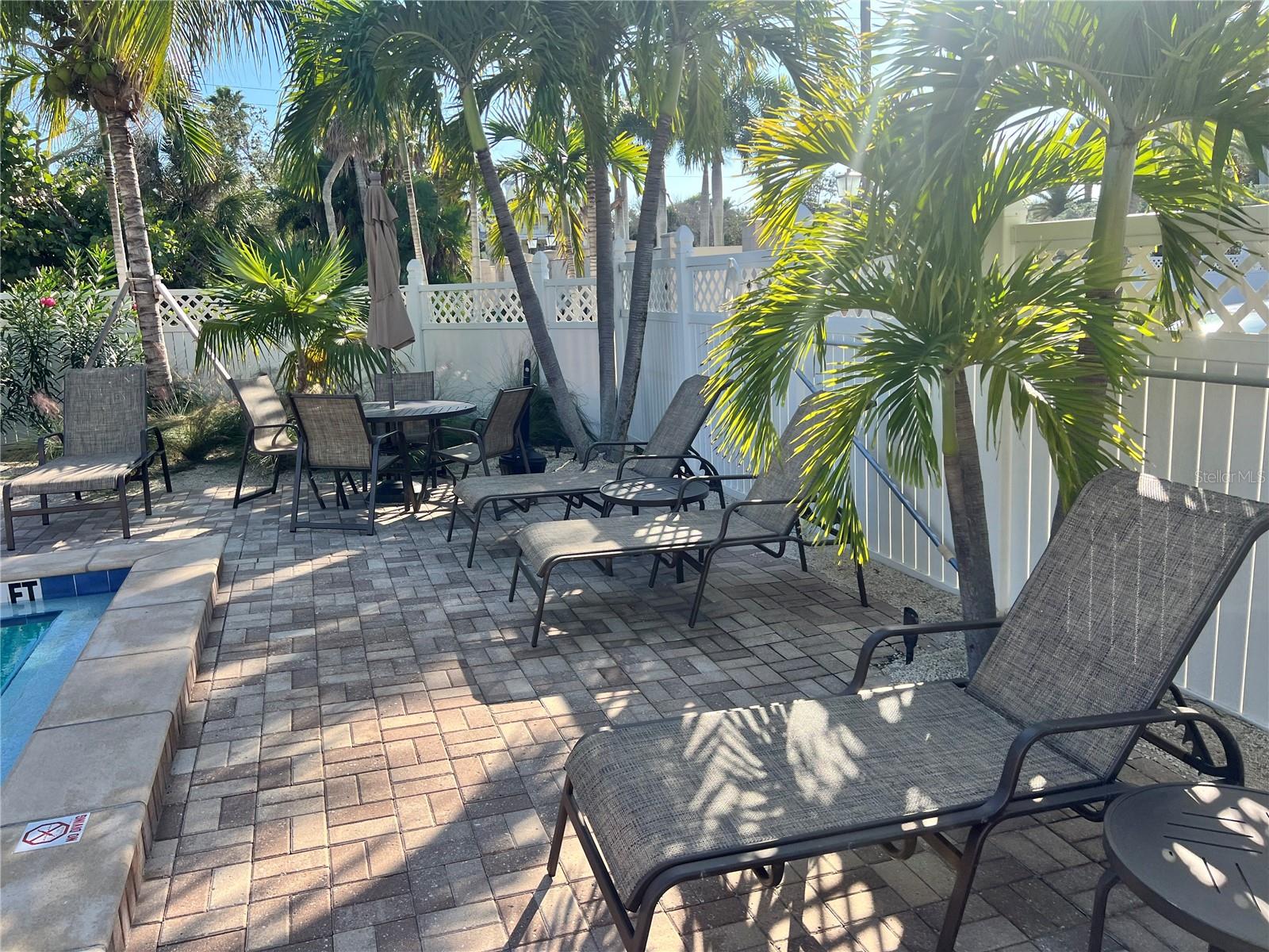 1001 POINT OF ROCKS RD #308, SARASOTA, FL, 34242